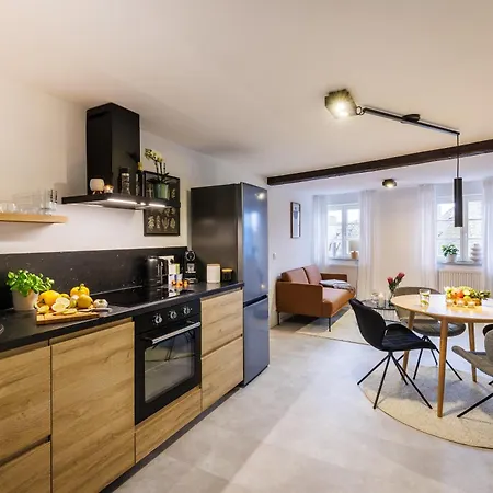 Romantisches Apartment Mit Whirlpool In Bayreuther Fussgaengerzone Exterior photo