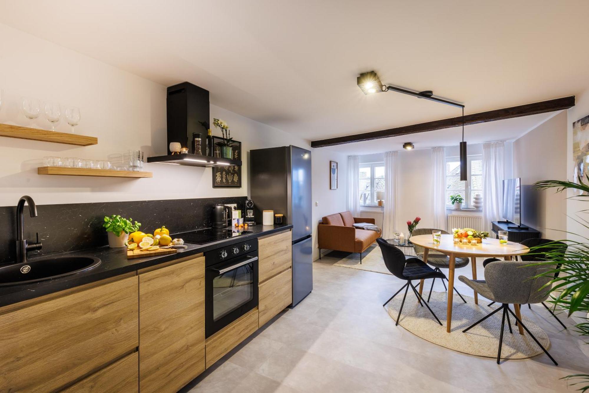 Romantisches Mit Whirlpool In Bayreuther Fussgaengerzone * Bayreuth